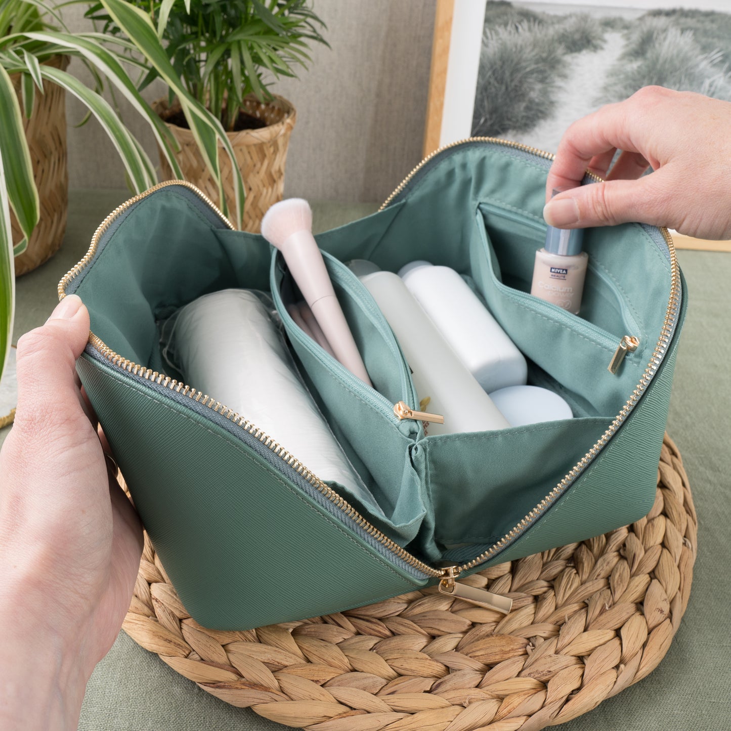 Boutique Open Flat Accessory Case