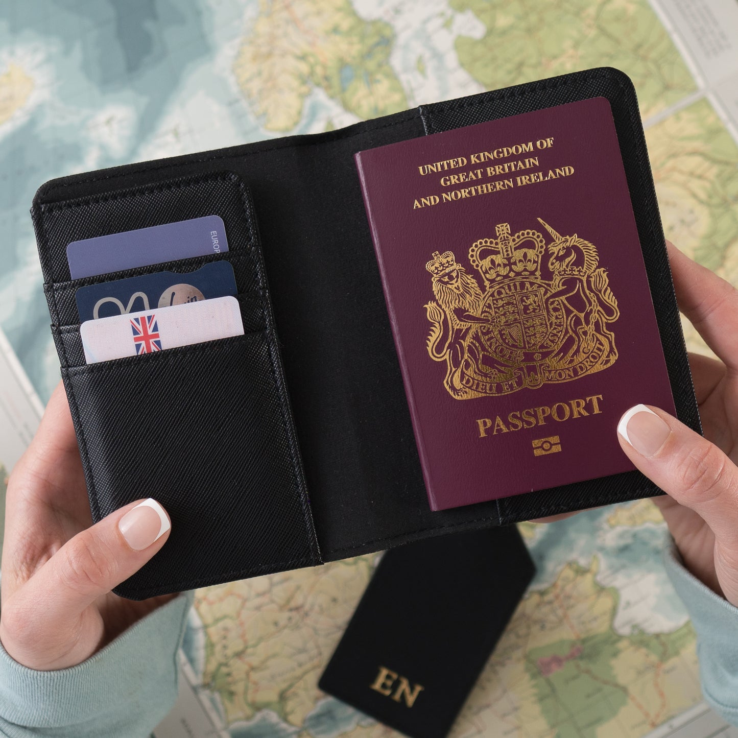 Boutique Travel Tech Gift Set